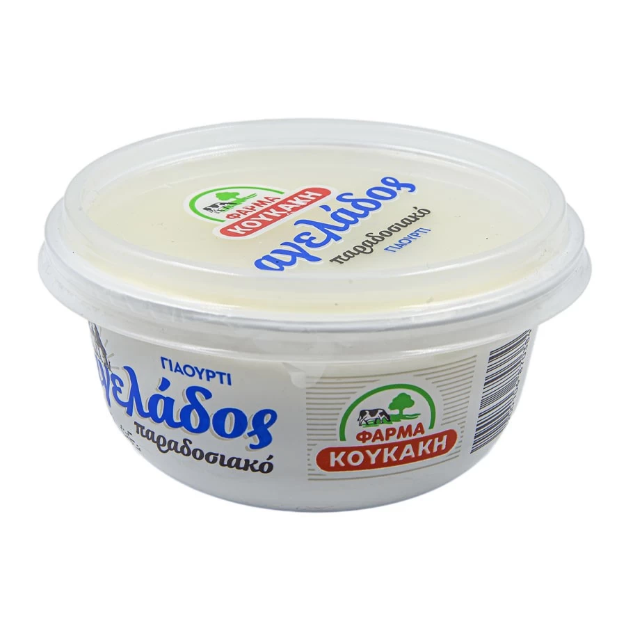Traditional Cow's Yogurt 1